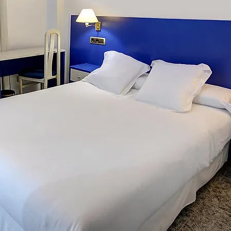 Otel Azul
