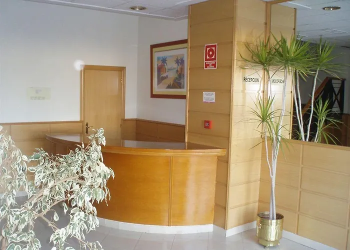Azul Hotell 2*