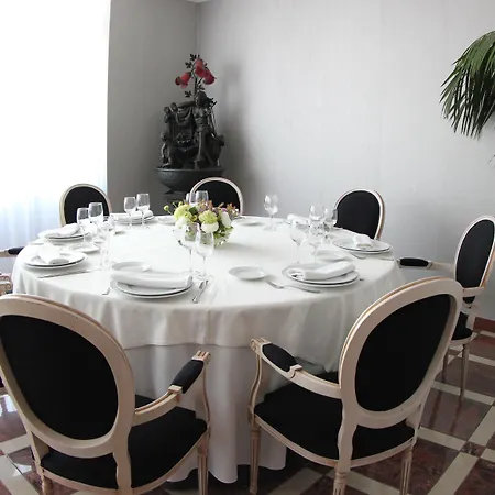 Azul Hotel 2*